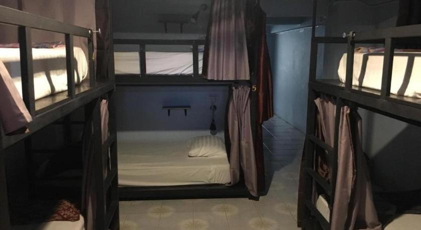 The 25 Hostel Hat Yai Eksteriør bilde