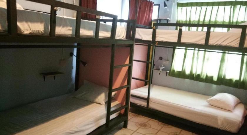 The 25 Hostel Hat Yai Eksteriør bilde