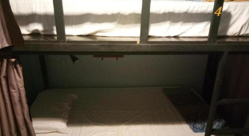 The 25 Hostel Hat Yai Eksteriør bilde